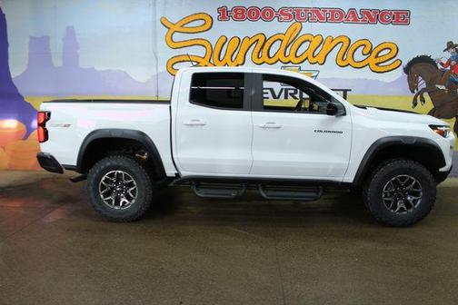 Summit White 2026 Chevrolet Colorado ZR2