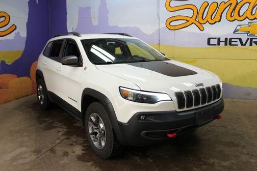 Pearl White Pearlcoat 2019 Jeep Cherokee Trailhawk
