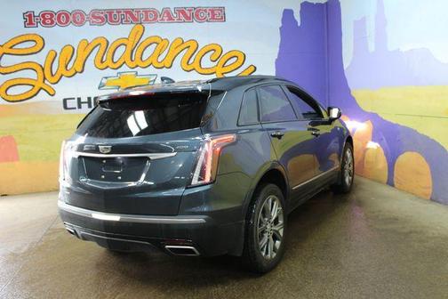 Shadow Metallic 2021 Cadillac XT5 Sport