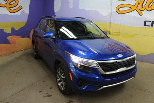 Neptune Blue 2021 Kia Seltos EX