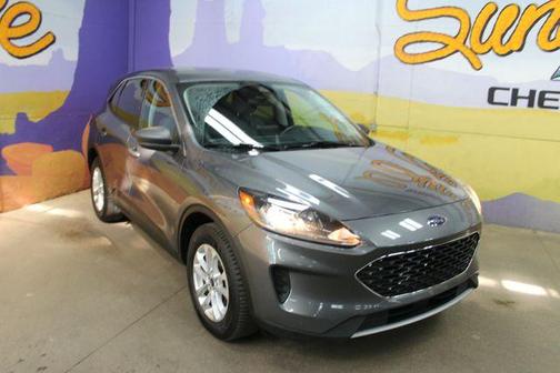 Carbonized Gray Metallic 2022 Ford Escape SE