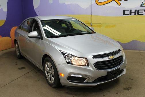 Silver Ice Metallic 2015 Chevrolet Cruze 1LT