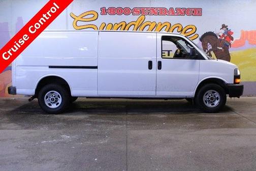 2023 GMC Savana 2500 Work Van