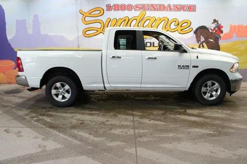 2017 RAM 1500 SLT