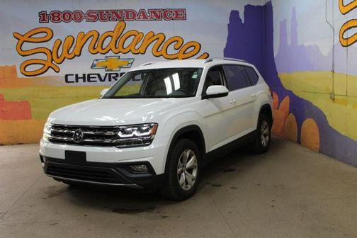 Pure White 2018 Volkswagen Atlas 3.6L SE w/Technology