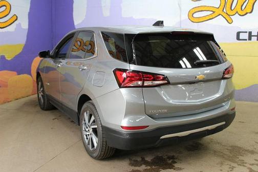 Sterling Gray Metallic 2024 Chevrolet Equinox LT