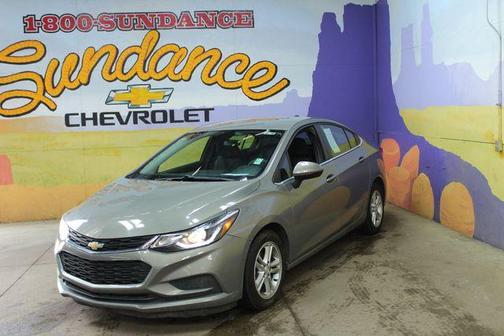 Pepperdust Metallic 2017 Chevrolet Cruze LT