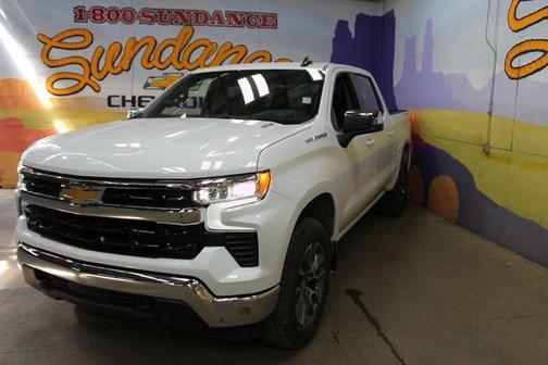 Summit White 2026 Chevrolet Silverado 1500 LT