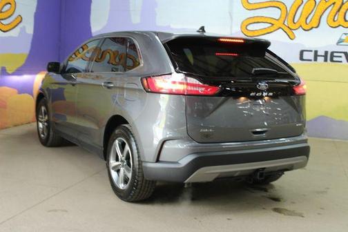 Carbonized Gray Metallic 2024 Ford Edge SEL