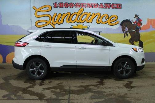 Oxford White 2022 Ford Edge SEL