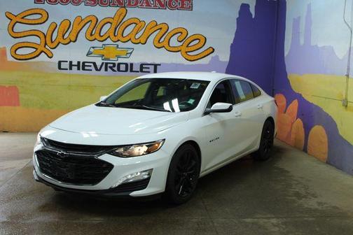 Summit White 2024 Chevrolet Malibu LT