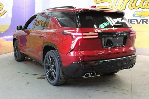 2025 Chevrolet Traverse RS
