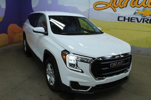 Summit White 2024 GMC Terrain SLE