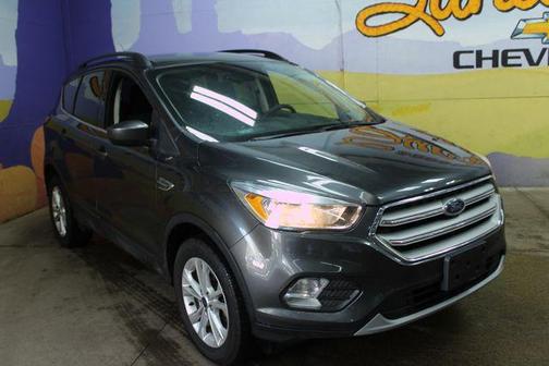 Magnetic Metallic 2018 Ford Escape SE