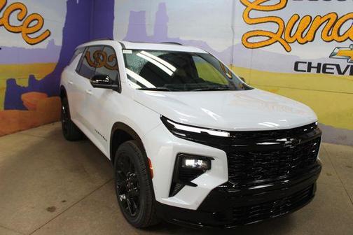 Polar White 2026 Chevrolet Traverse RS