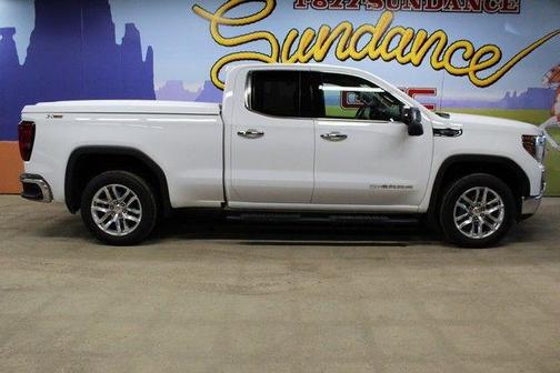 Summit White 2019 GMC Sierra 1500 SLT