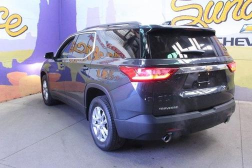 2021 Chevrolet Traverse LT Cloth