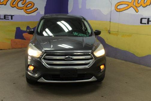 Magnetic 2017 Ford Escape SE