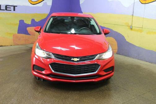 Red 2017 Chevrolet Cruze LT