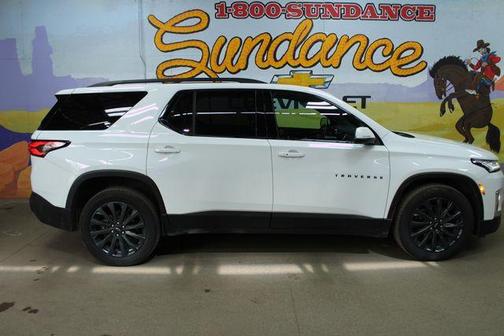 Summit White 2023 Chevrolet Traverse RS
