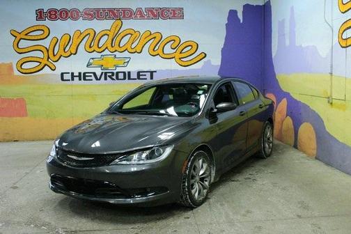 2016 Chrysler 200 S