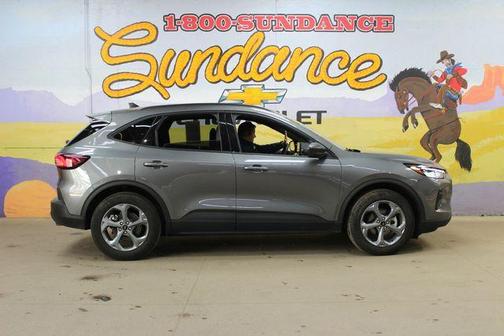Carbonized Gray Metallic 2025 Ford Escape ST-Line