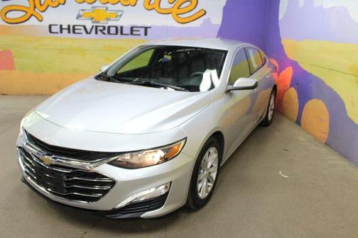 Silver Ice Metallic 2021 Chevrolet Malibu LT