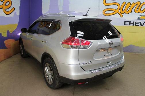 Silver 2014 Nissan Rogue SL