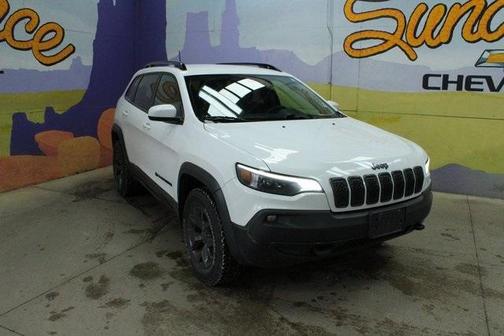 2020 Jeep Cherokee Sport