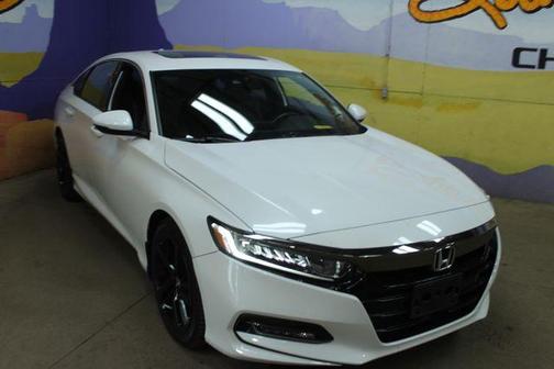 Platinum White Pearl 2019 Honda Accord Sport