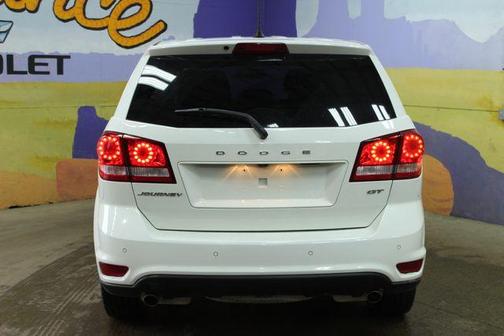 Vice White 2017 Dodge Journey GT