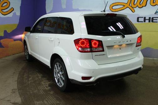Vice White 2017 Dodge Journey GT