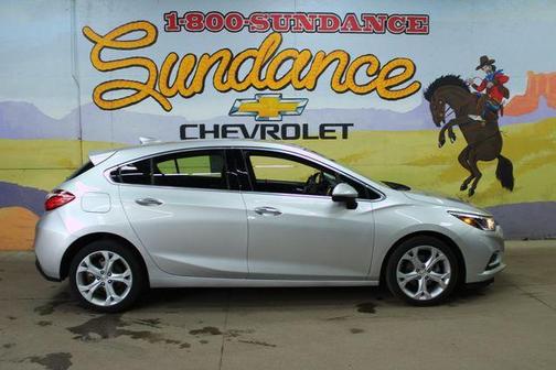 Silver Ice Metallic 2018 Chevrolet Cruze Premier