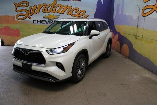 2020 Toyota Highlander Platinum