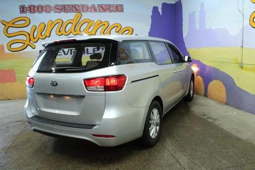 2018 Kia Sedona L