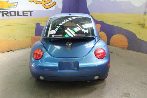 1998 Volkswagen New Beetle Base