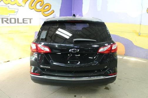 Mosaic Black Metallic 2019 Chevrolet Equinox 2LT
