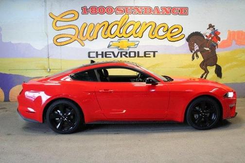 2022 Ford Mustang EcoBoost Premium