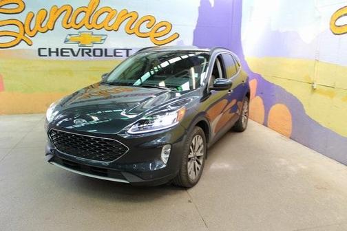 2022 Ford Escape Titanium