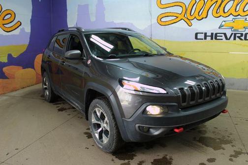 Granite Crystal Clearcoat Metallic 2016 Jeep Cherokee Trailhawk