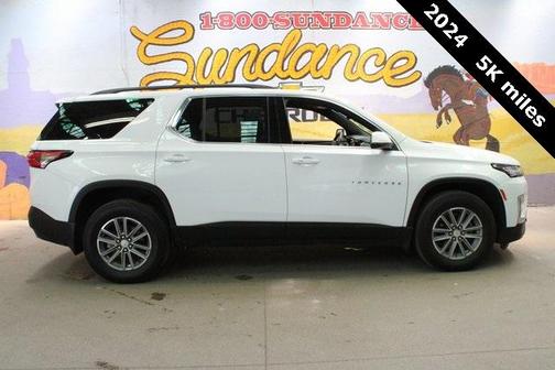 2024 Chevrolet Traverse Limited LT Cloth