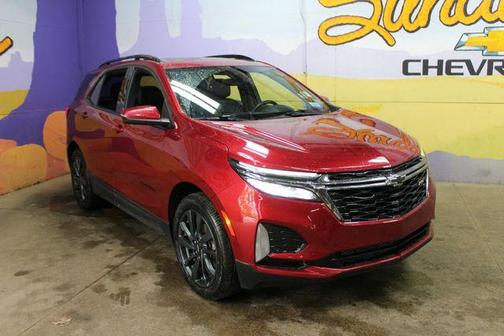 Red 2022 Chevrolet Equinox RS