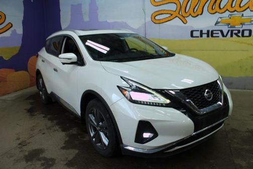 Pearl White Tri-Coat 2019 Nissan Murano Platinum