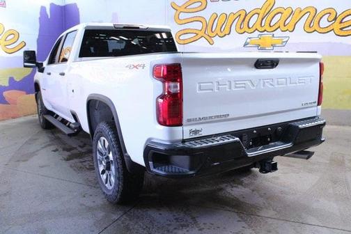 2026 Chevrolet Silverado 2500 Custom