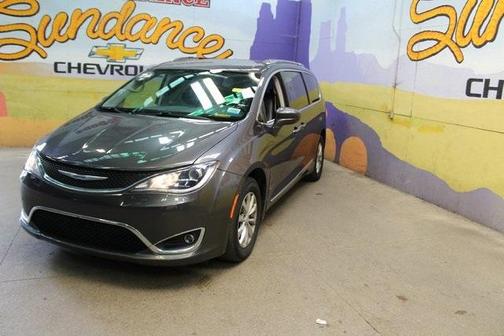 2018 Chrysler Pacifica Touring-L