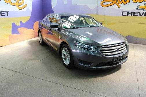 2018 Ford Taurus SE