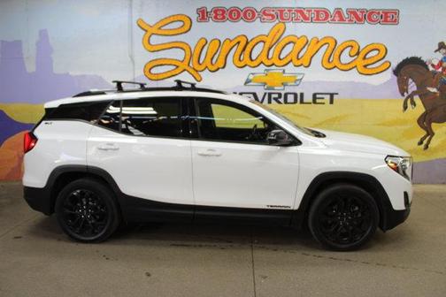 Summit White 2019 GMC Terrain SLT