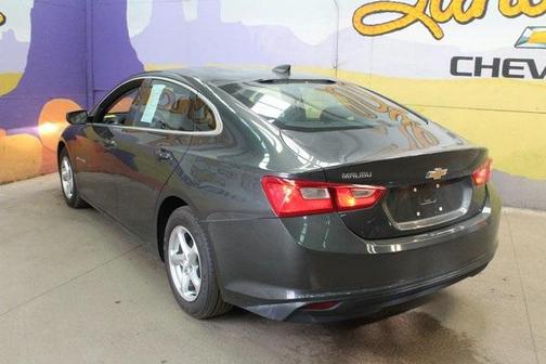 2017 Chevrolet Malibu 1LS