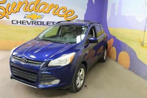 Deep Impact Blue 2015 Ford Escape SE