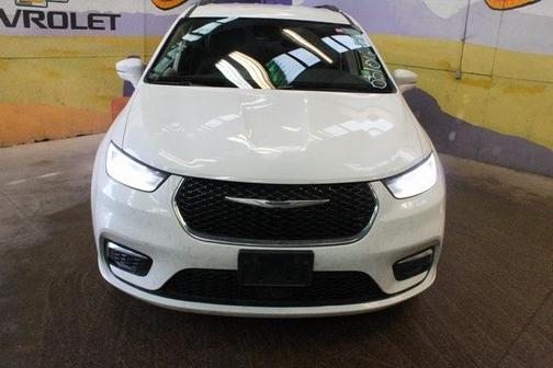 2021 Chrysler Pacifica Touring-L